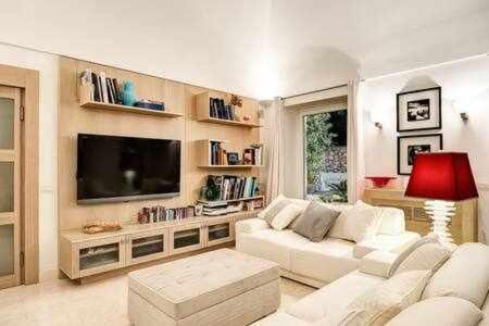 Gocce Villas - Villa Bouganvillea Superb Capri Villa With Views Villa