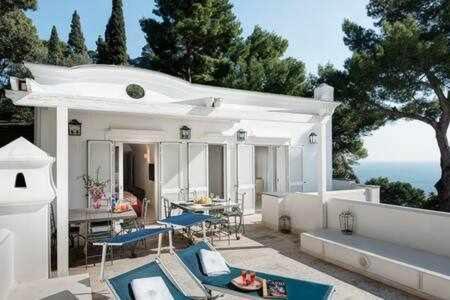 Gocce Villas - Villa Bouganvillea Superb Capri Villa With Views Villa Capri